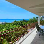 Manda Apartament