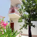Manda Apartament *
