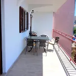 Manda * Novi Vinodolski