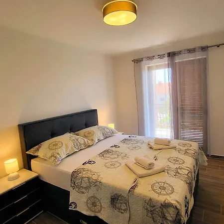 Manda Apartment